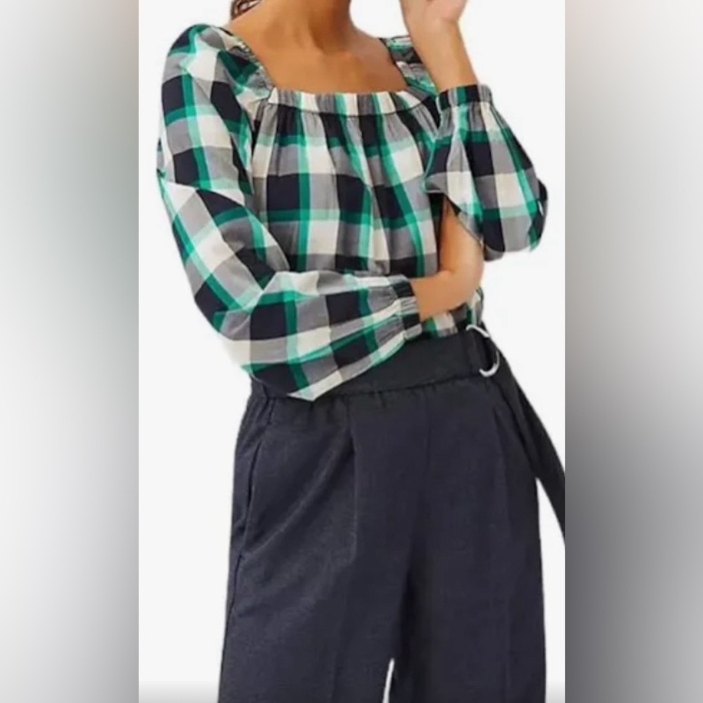 New with Tags Ann Taylor Plaid Blouse Size Small Petite